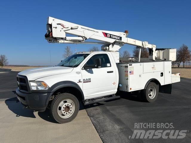Dodge Ram 5500 Nostolava-autot