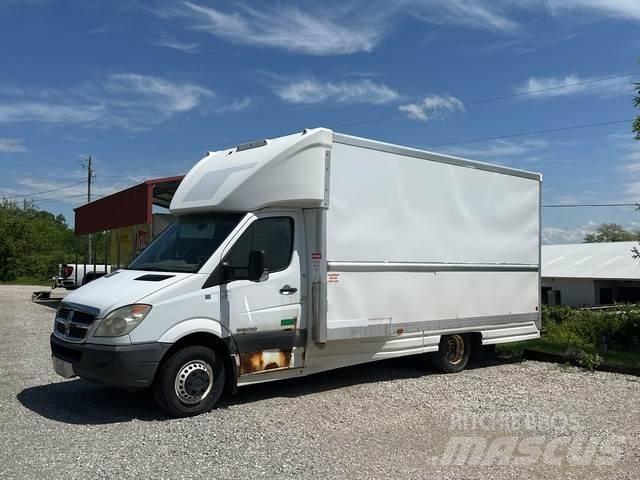 Dodge Sprinter Jakeluautot