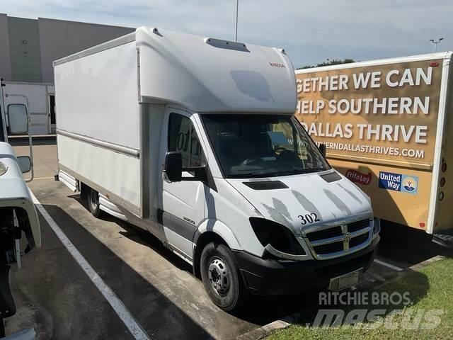 Dodge Sprinter Jakeluautot