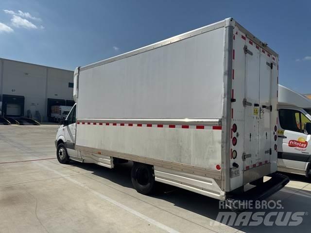 Dodge Sprinter Jakeluautot