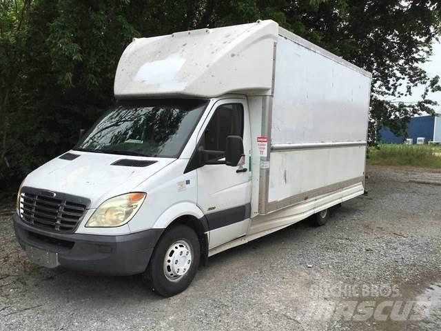 Dodge Sprinter Pakettiautot