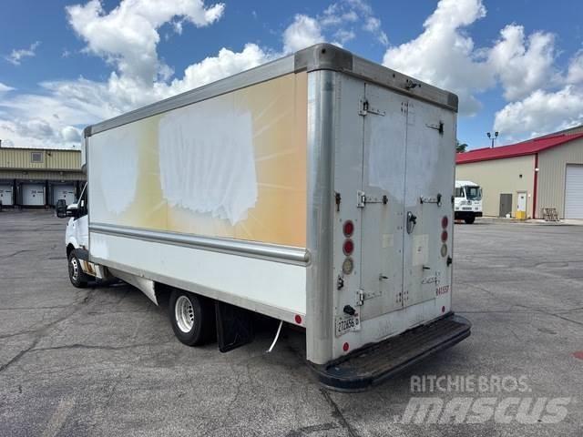 Dodge Sprinter Jakeluautot