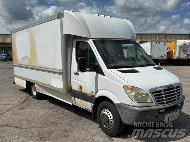 Dodge Sprinter Jakeluautot