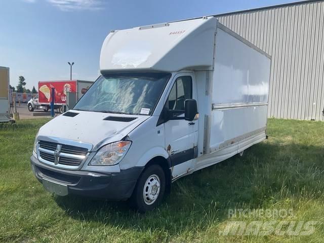 Dodge Sprinter Pakettiautot