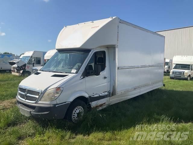 Dodge Sprinter Pakettiautot