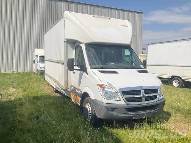 Dodge Sprinter Pakettiautot