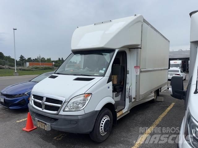 Dodge Sprinter Pakettiautot