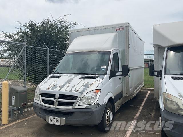 Dodge Sprinter Jakeluautot