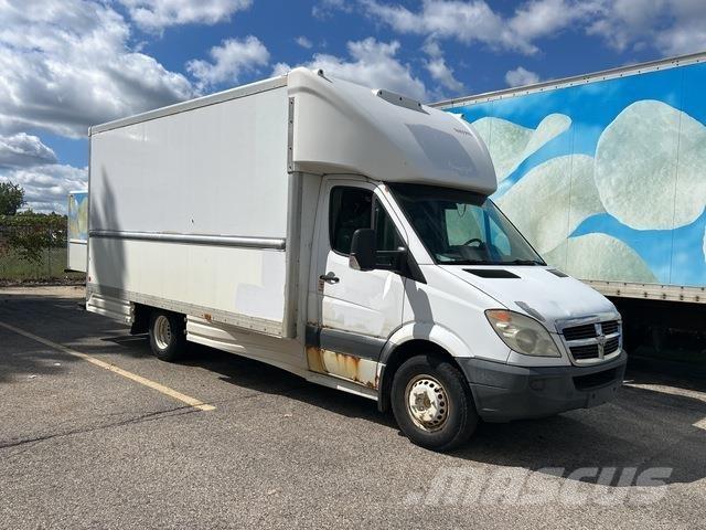 Dodge Sprinter Jakeluautot