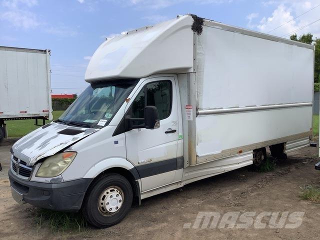 Dodge Sprinter Jakeluautot
