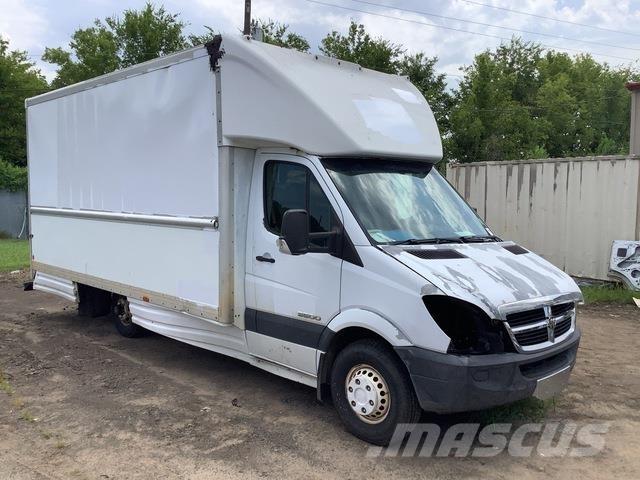 Dodge Sprinter Jakeluautot