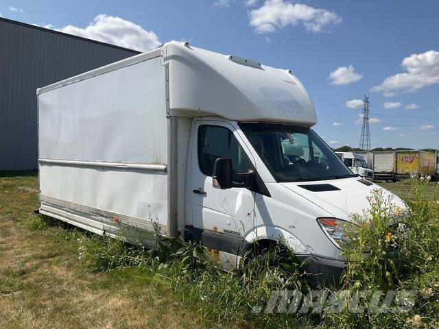 Dodge Sprinter Pakettiautot