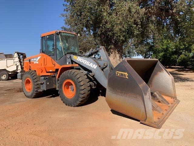 Doosan DL250-5 Pyöräkuormaajat