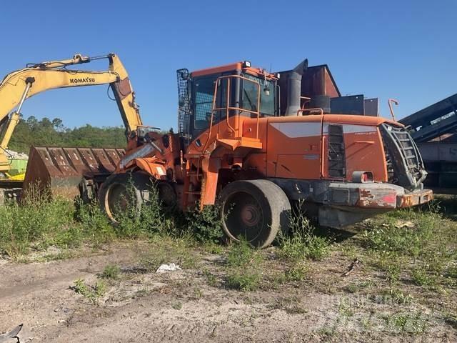 Doosan DL300-5 Pyöräkuormaajat