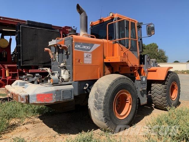 Doosan DL300-5 Pyöräkuormaajat