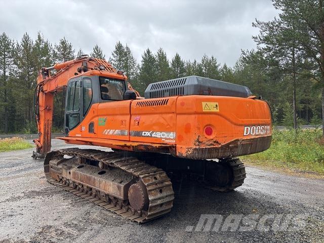 Doosan DX420LC Telakaivukoneet
