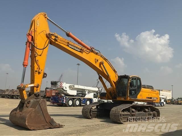 Doosan DX520LC Telakaivukoneet