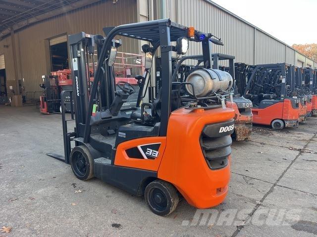 Doosan GC33S-9 Muut haarukkatrukit