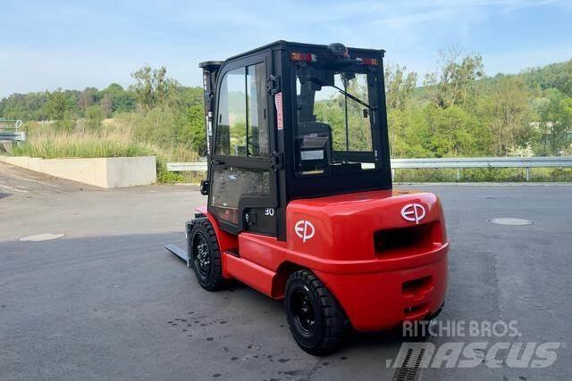 EP EFX-301 Muut koneet