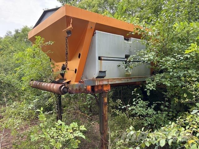 Epoke SH3500 Hiekan- ja suolanlevittimet