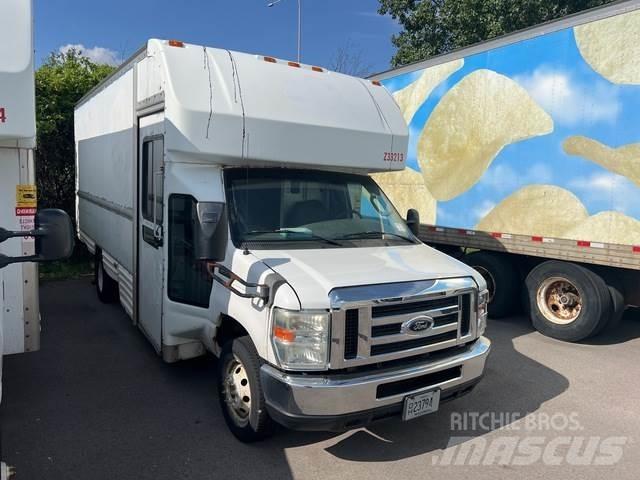 Ford E-350 Jakeluautot