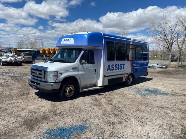 Ford E-350 Minibussit