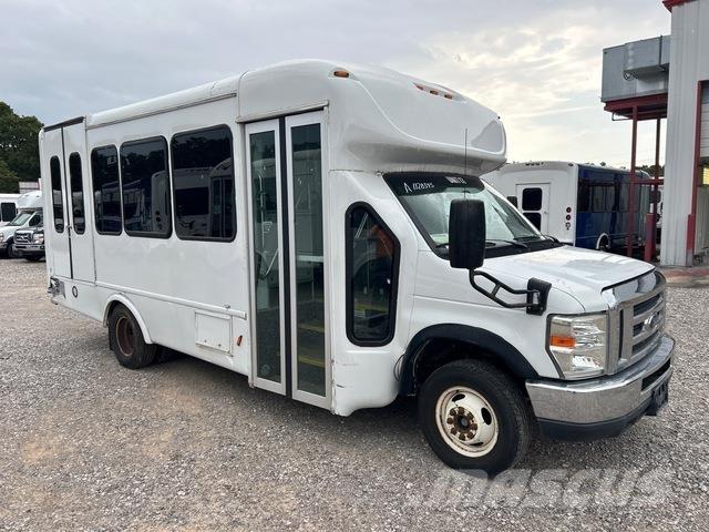 Ford E-350 Minibussit