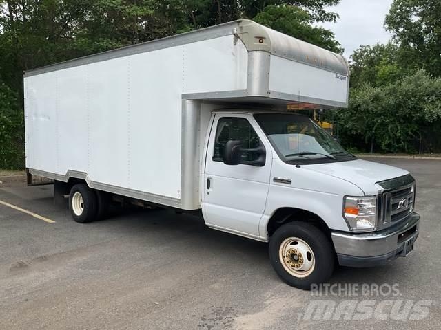 Ford E-450 Umpikorikuorma-autot