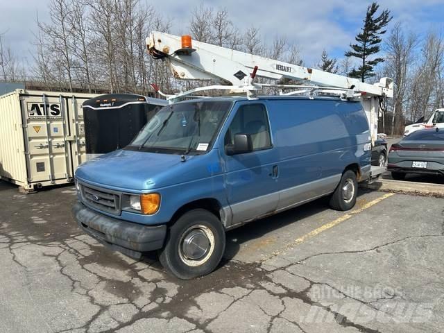 Ford E350 Nostolava-autot
