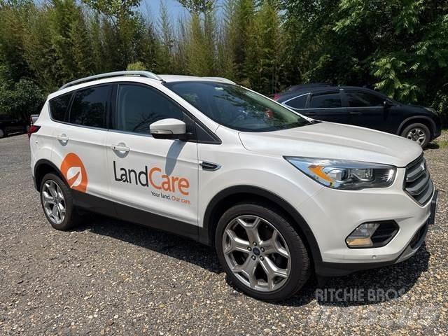 Ford Escape Henkilöautot