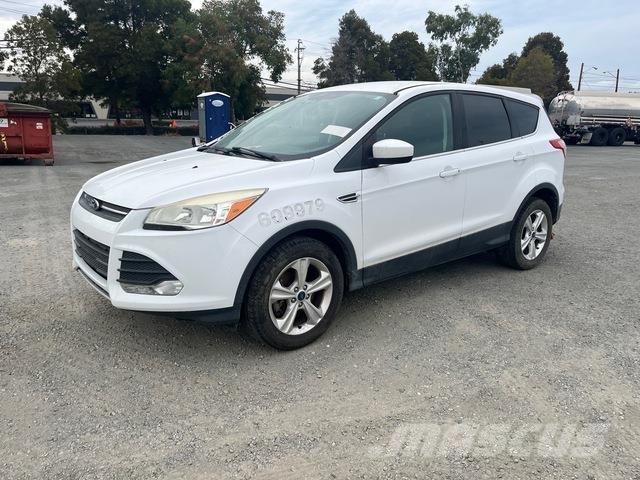 Ford Escape Henkilöautot