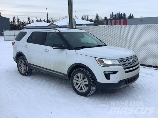 Ford Explorer Henkilöautot