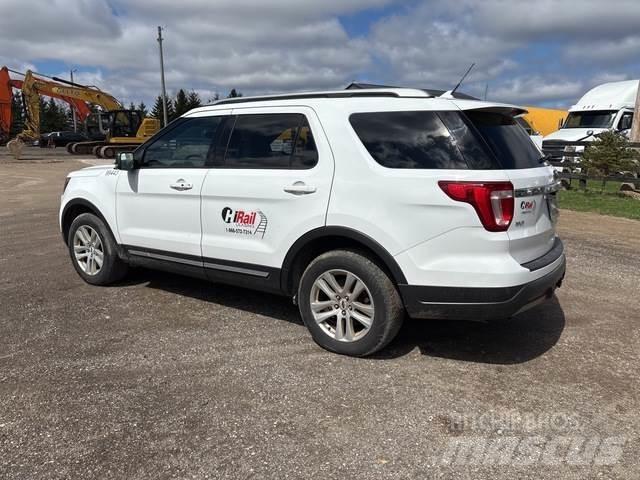 Ford Explorer Cars