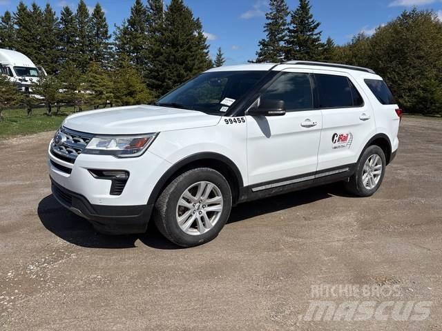 Ford Explorer Henkilöautot