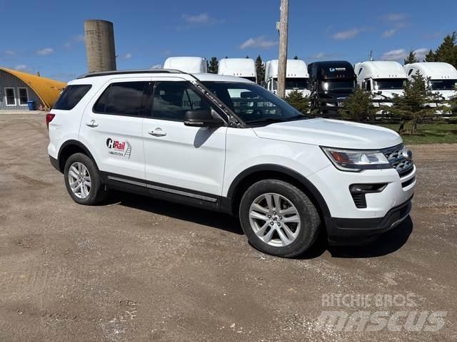 Ford Explorer Henkilöautot