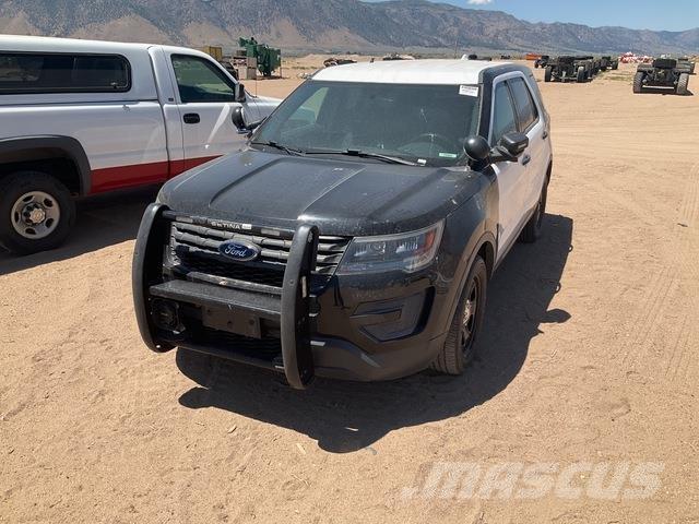 Ford Explorer Henkilöautot