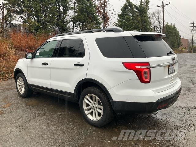Ford Explorer Henkilöautot