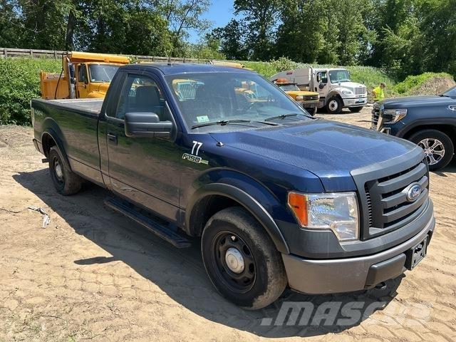 Ford F-150 XL Lava-autot