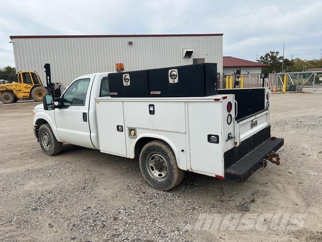 Ford F-250 Lava-autot