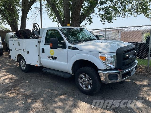 Ford F-250 Tienhoitoautot
