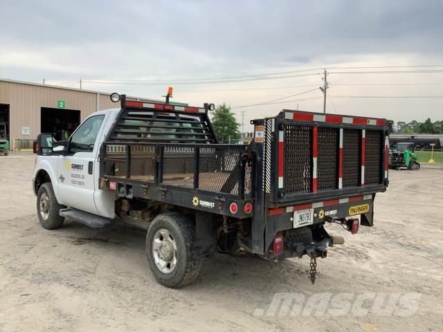 Ford F-250 Lava-kuorma-autot