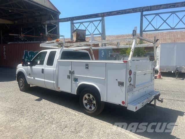 Ford F-250 Lava-autot