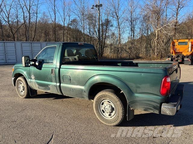 Ford F-250 Lava-autot