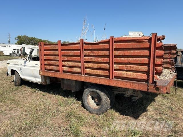 Ford F-350 Sora- ja kippiautot