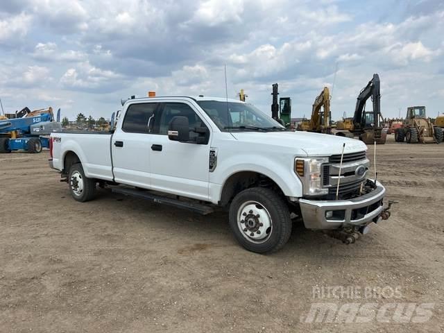 Ford F-350 Muut autot