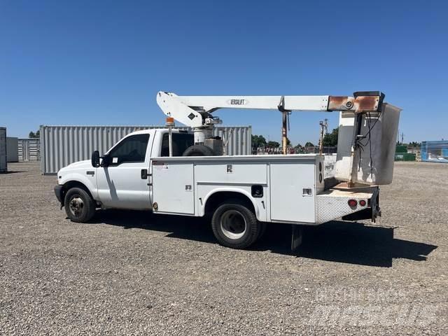Ford F-350 Nostolava-autot