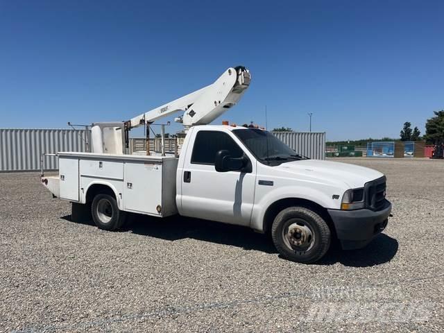 Ford F-350 Nostolava-autot