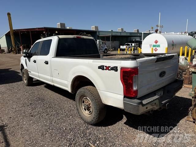 Ford F-350 Muut autot