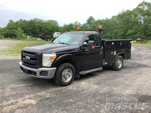 Ford F-350 Lava-autot