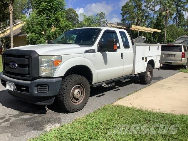 Ford F-350 Tienhoitoautot